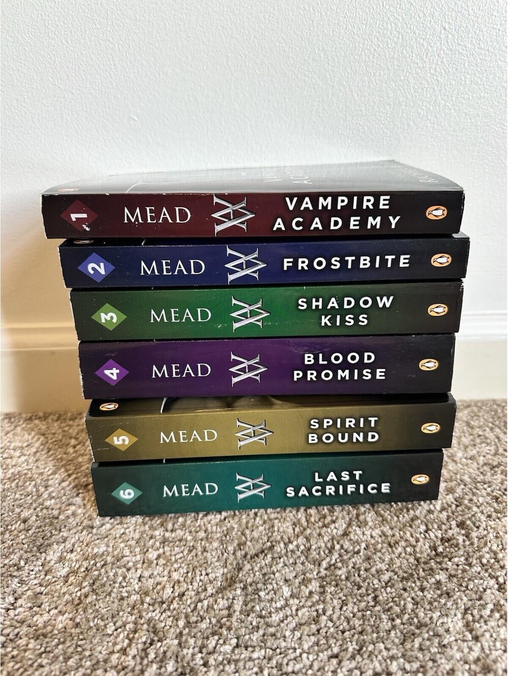 Richelle Mead Vampire Academy Novels Set  1-6 Paperback Book Lot Pre-owned - Picture 2 of 6